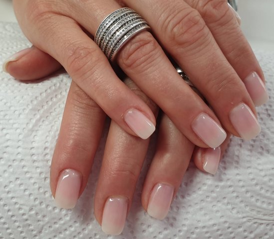 Jelwana Nails Beauty Nagelstudio Und Kosmetik Manicure